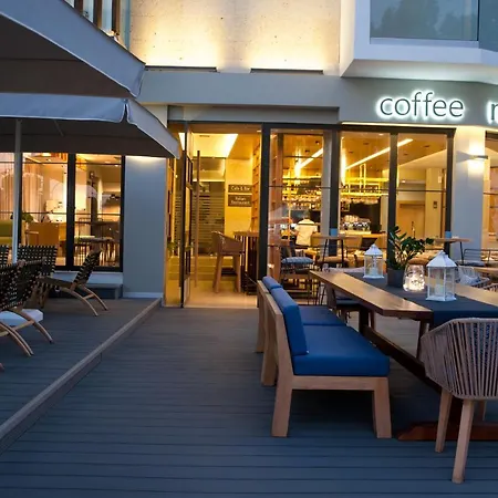 Seasabelle Near Athens Airport